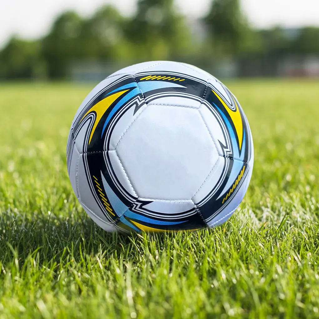 “Balones de Fútbol Mundiales, Tamaño Oficial 5, Costura a Máquina, PVC, Sin Costuras, Resistente al Desgaste, Antideslizante, para Partidos al Aire Libre y Entrenamiento de Fútbol.” - Imagen 3